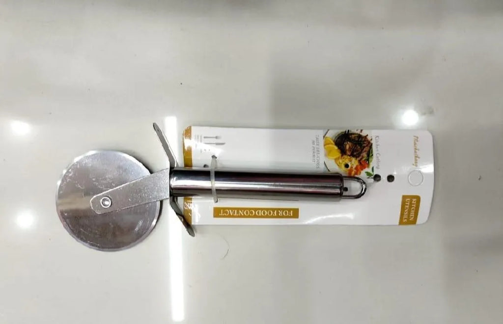 Stainless Steel Pizza Cutter 3 Cubic Silver